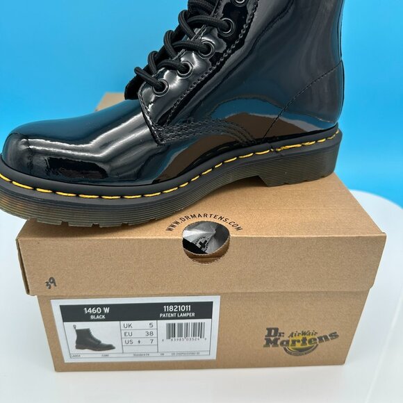 Dr. Martens Women's 1460 Patent Lamper‎ Leather Lace Up Boots, Size 7, Black - Picture 11 of 13